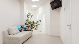 Стоматологическая клиника WELL CLINIC на проспекте Космонавтов изображение 15