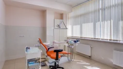 Стоматологическая клиника WELL CLINIC на проспекте Космонавтов изображение 16
