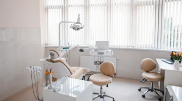 Стоматологическая клиника WELL CLINIC на проспекте Космонавтов изображение 15
