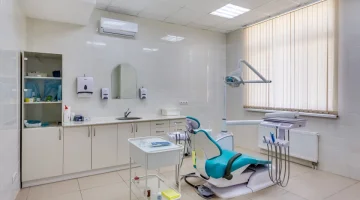 Стоматологическая клиника WELL CLINIC на проспекте Космонавтов изображение 11